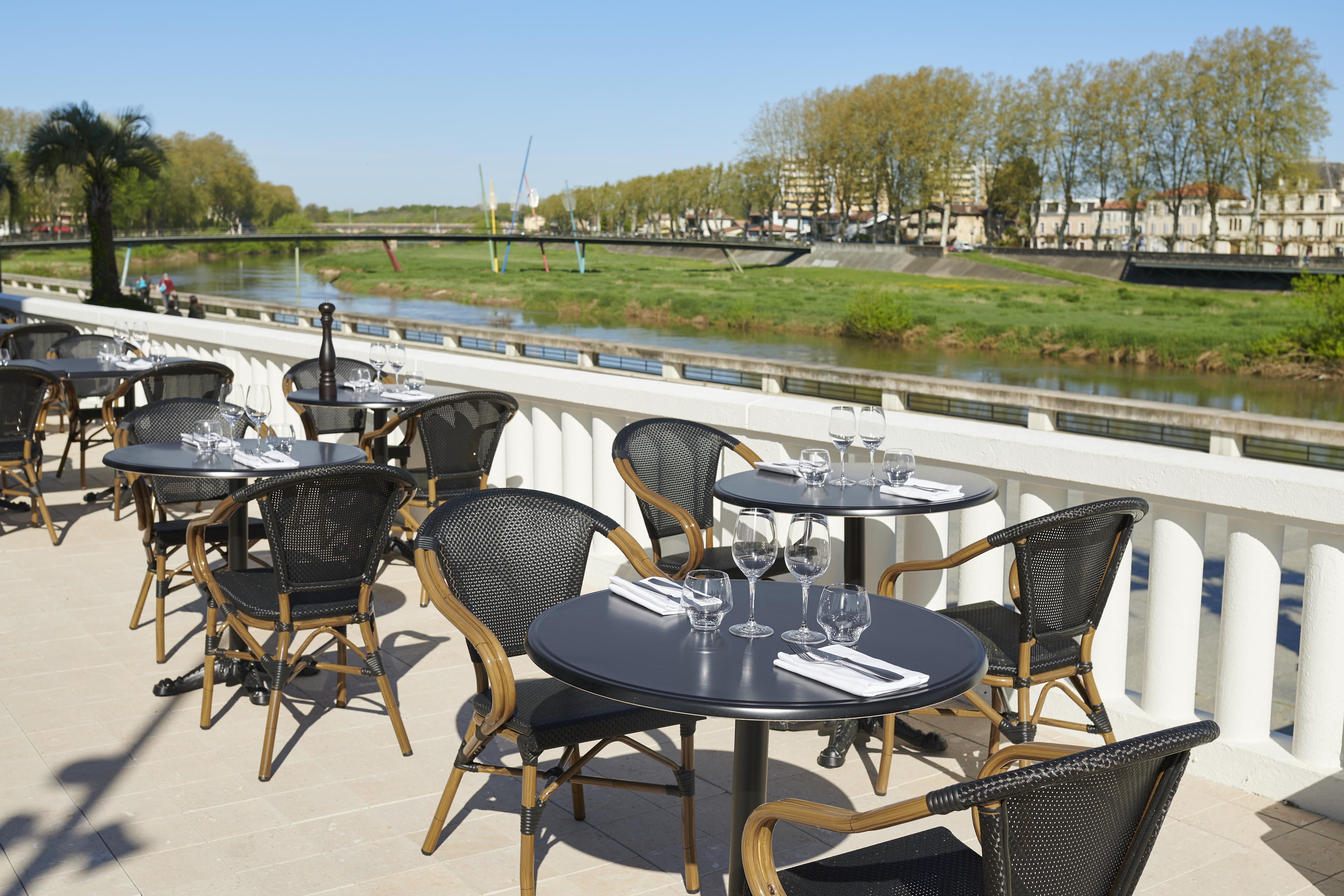 Hotel & Spa Vacances Bleues Le Splendid Dax Exterior photo